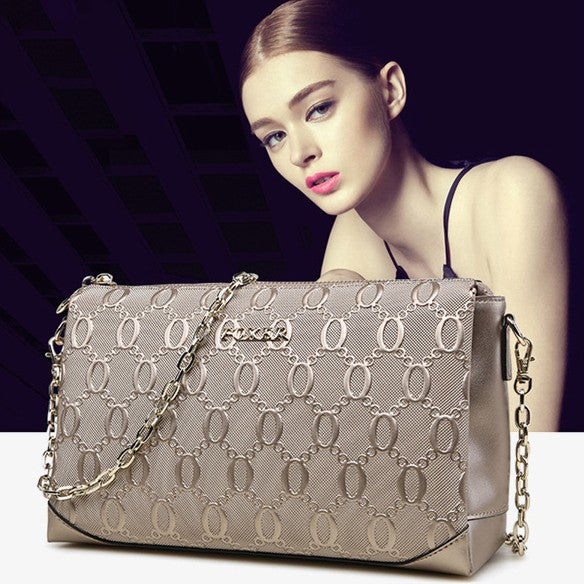 Trendy and Versatile Shoulder Bag