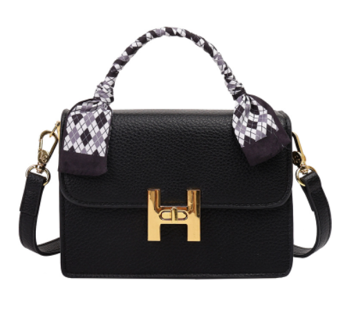 Women's Chain Shoulder Bag