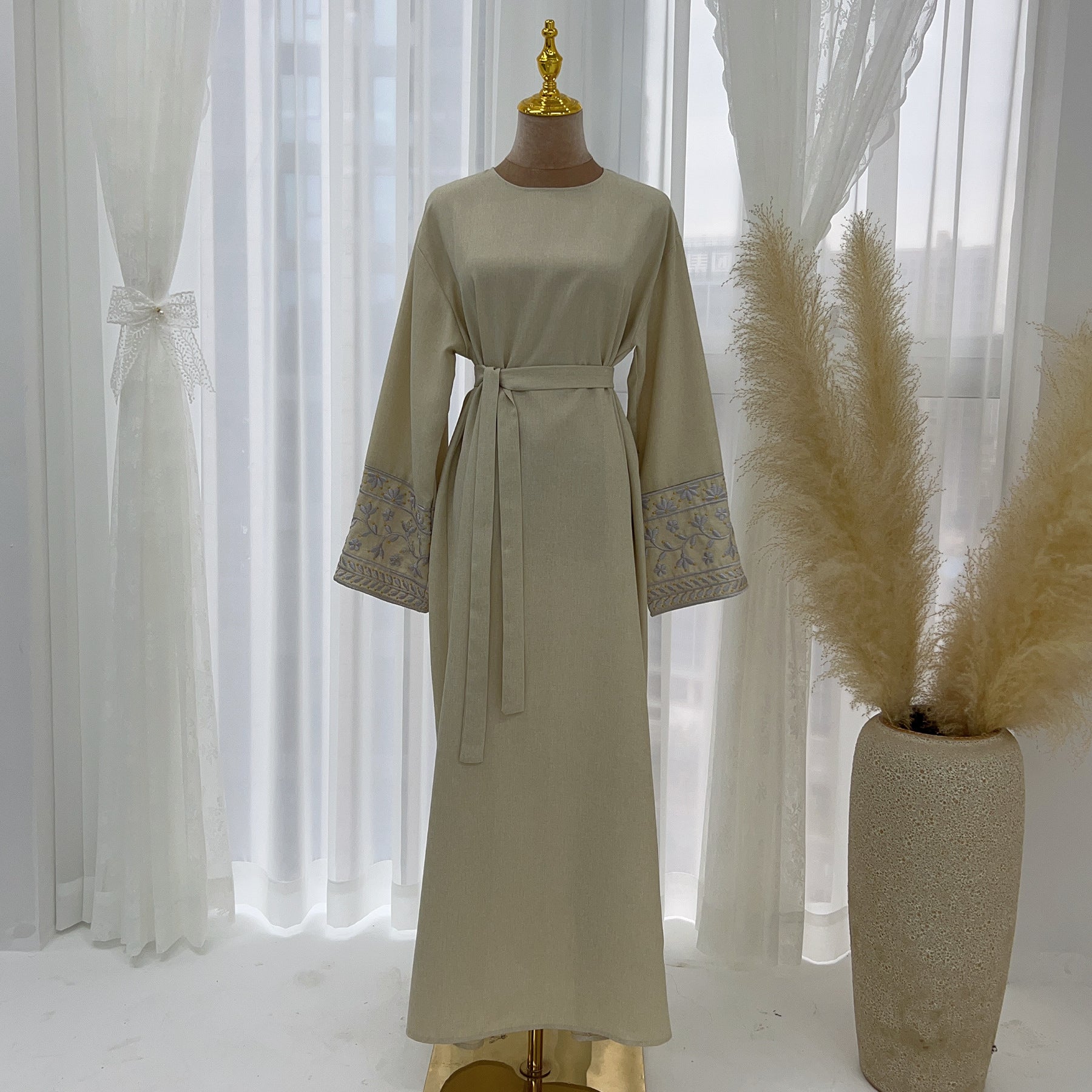 Floral Embroidery Muslim Abaya Dress for Women