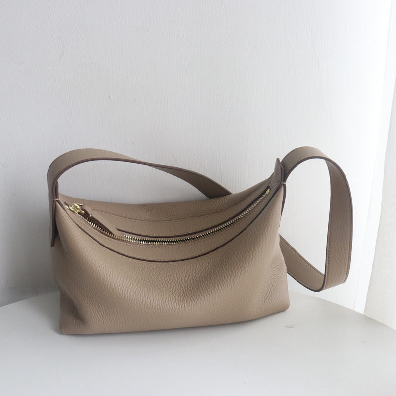 Casual Simple Shoulder Bag in First Layer Cowhide